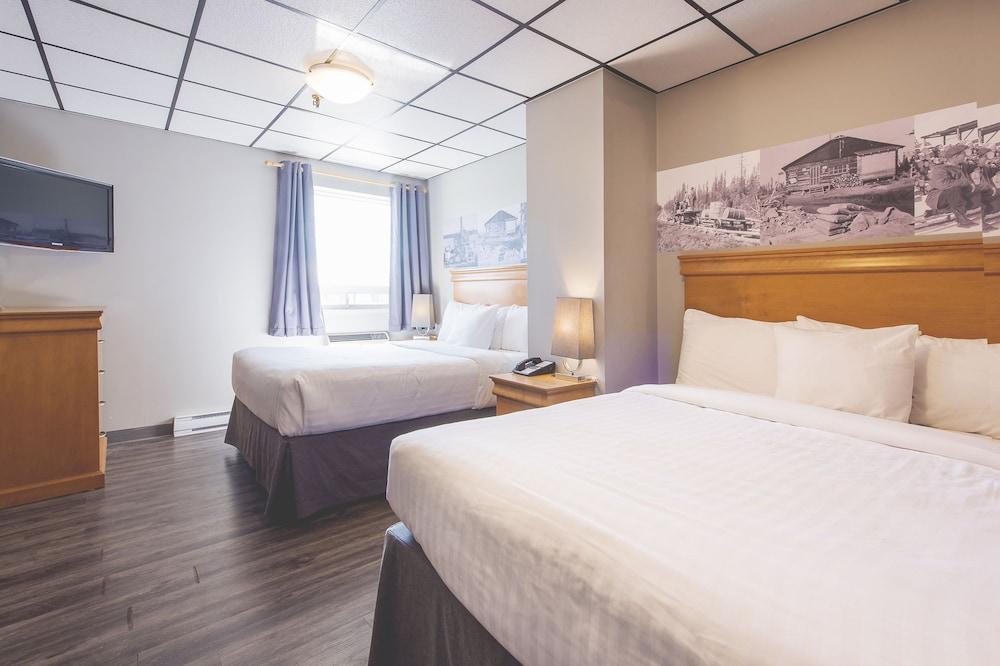 Hotel Continental Centre-Ville Val-d'Or Dış mekan fotoğraf