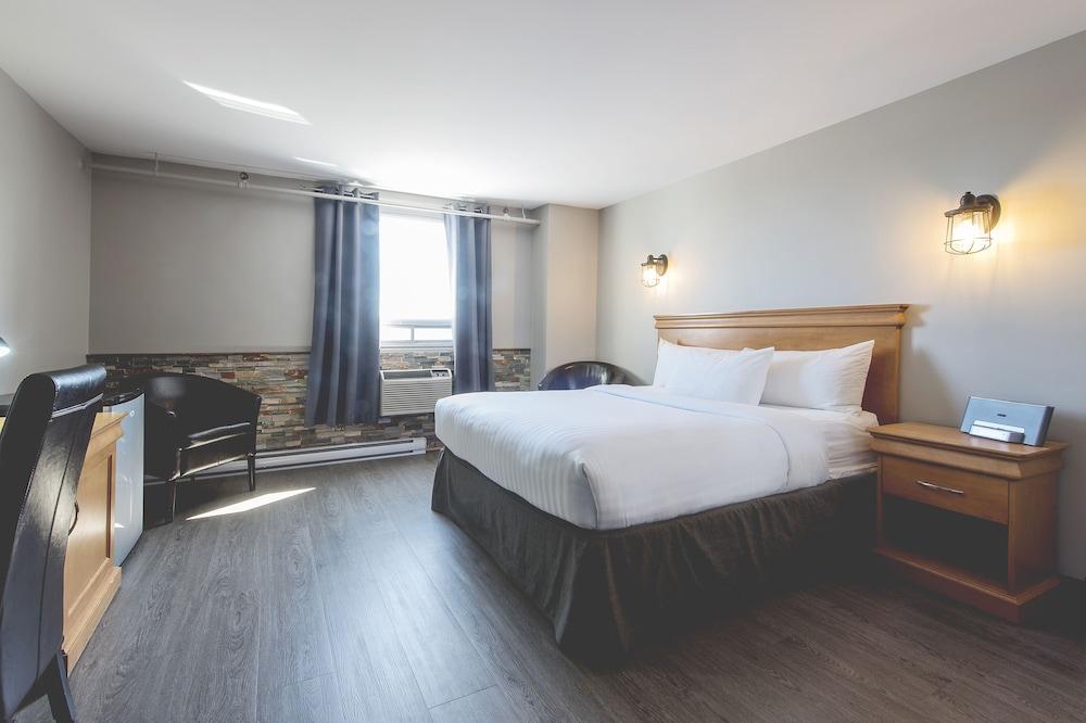 Hotel Continental Centre-Ville Val-d'Or Dış mekan fotoğraf